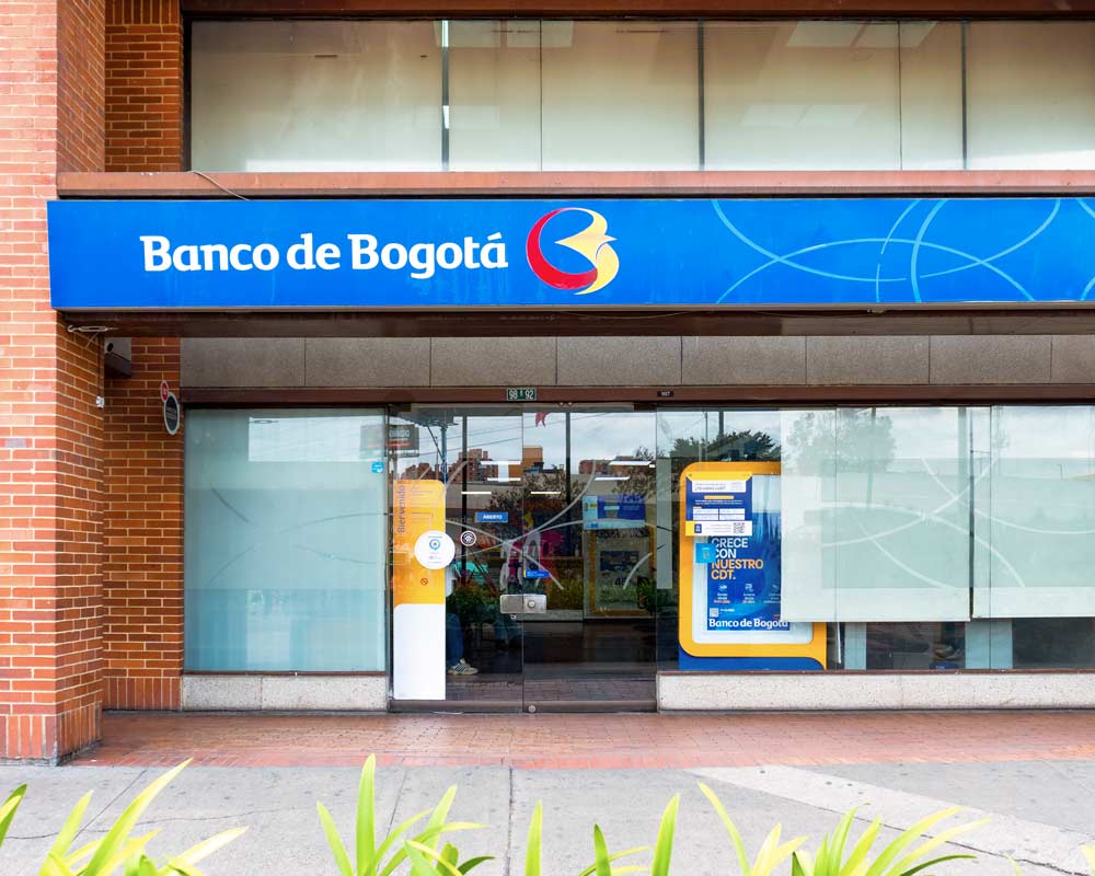 Fachada del Banco de Bogotá en Iserra 100